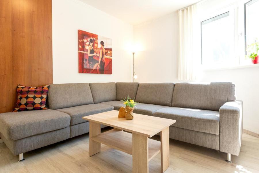 Appartements Fam. Gleinser Mirella Нойштифт-им-Штубайталь Экстерьер фото